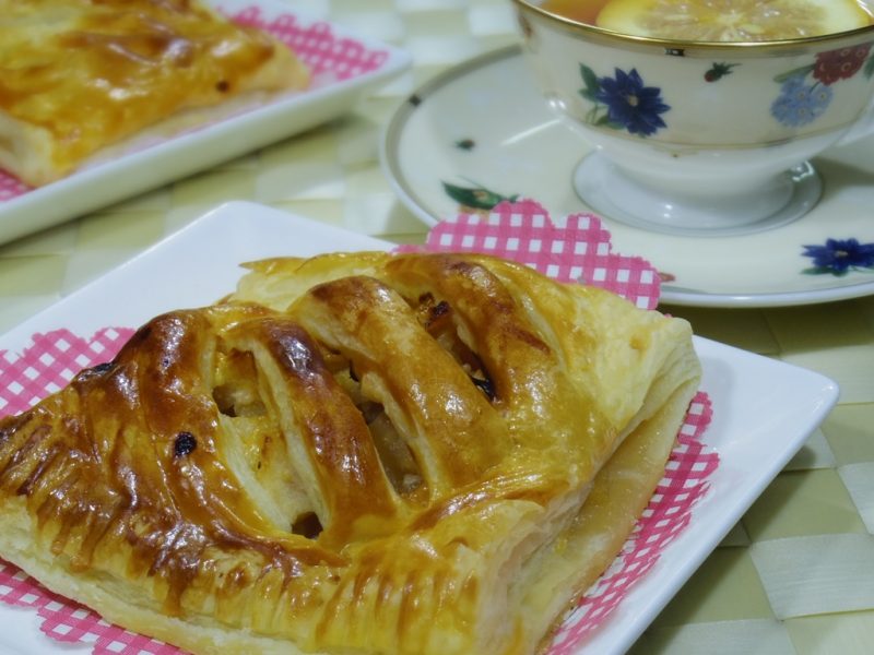 簡単おもてなし　冷凍パイシートで甘酒アップルパイ