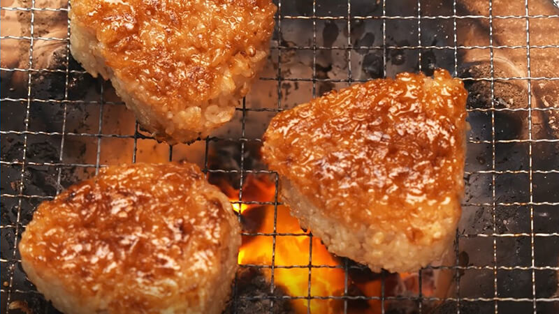 簡単どうらく焼きおにぎり（女性NA編）