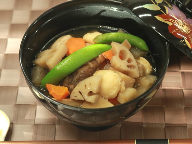 味どうらくで『のっぺい汁』